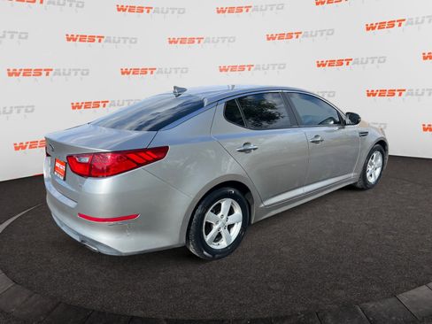 Used 2015 Kia Optima LX image 5