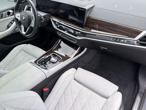 Certified 2024 BMW X5 xDrive40i w/ M Sport Package AWD/4WD image 35