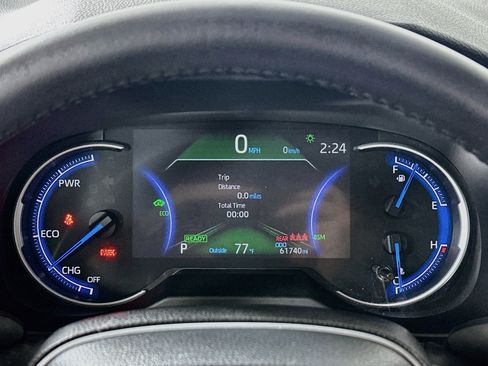 Used 2022 Toyota RAV4 XSE AWD/4WD image 12
