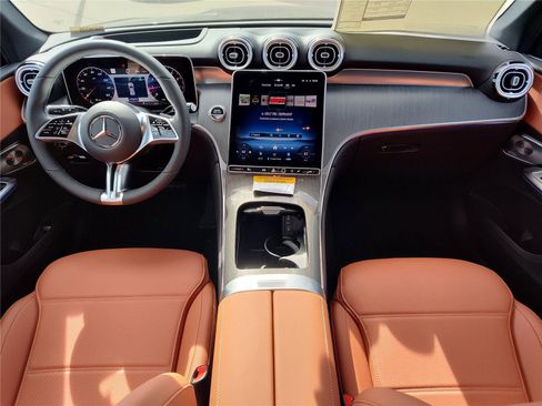 New 2026 Mercedes-Benz GLC 300 image 10