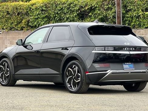 Certified 2024 Hyundai Ioniq 5 SEL image 9