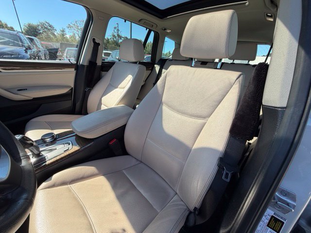 Used 2017 BMW X3 sDrive28i RWD image 16