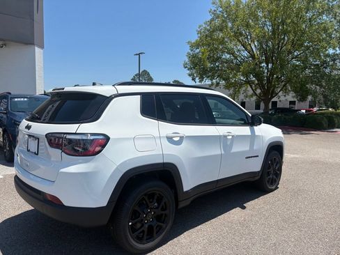 New 2026 Jeep Compass Latitude AWD/4WD image 7