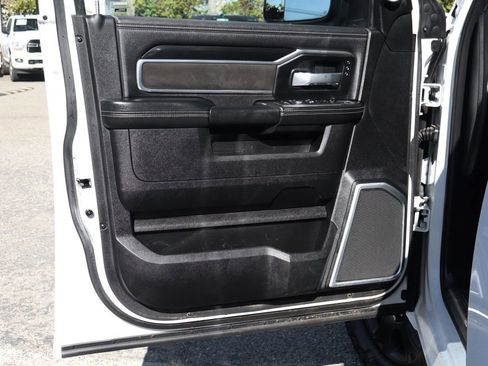 Used 2021 RAM 3500 Laramie AWD/4WD image 16