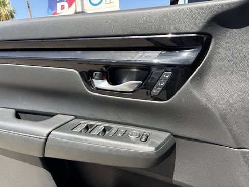 Used 2024 Honda CR-V EX-L image 20
