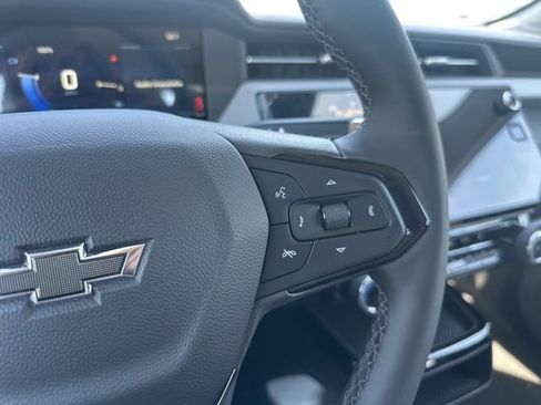 New 2027 Chevrolet Bolt LT w/ Comfort Package FWD image 16