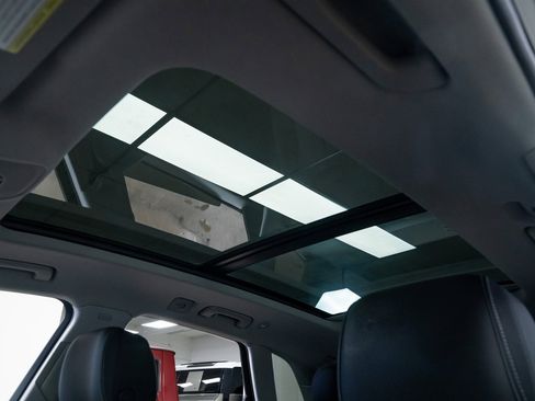 Used 2025 Audi Q5 e Premium Plus image 16