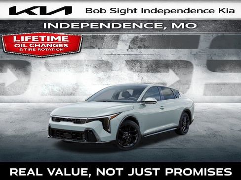 New 2025 Kia K4 GT-Line Turbo image 1