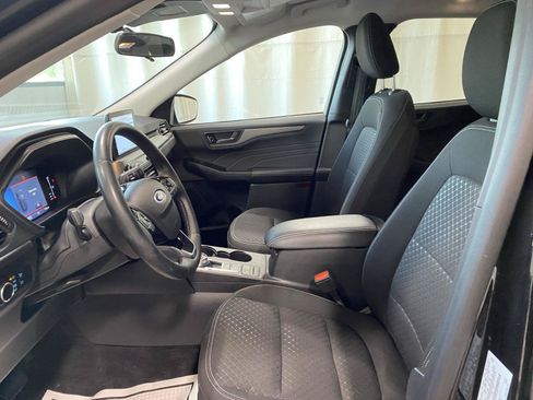 Used 2023 Ford Escape Active AWD/4WD image 16