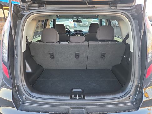 Used 2018 Kia Soul w/ Convenience Package image 14
