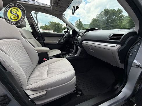 Used 2015 Subaru Forester 2.5i Premium w/ Protection Package #1 AWD/4WD image 16