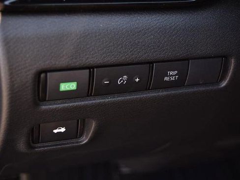 Certified 2024 Nissan Sentra SV w/ SV Premium Package image 12