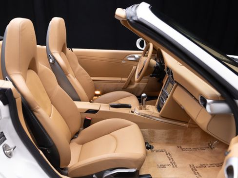 Used 2008 Porsche 911 Carrera S RWD image 66