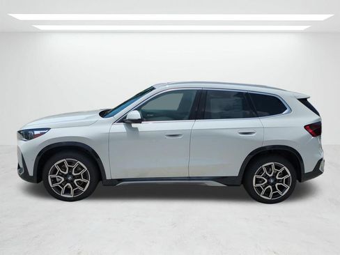 New 2026 BMW X1 xDrive28i w/ Technology Package AWD/4WD image 7