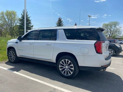 Used 2021 GMC Yukon XL Denali AWD/4WD image 2