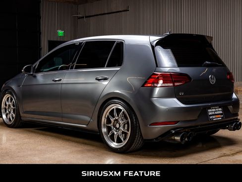 Used 2018 Volkswagen Golf R 4-Door image 6