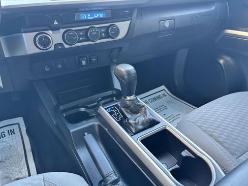 Used 2021 Toyota Tacoma SR image 20
