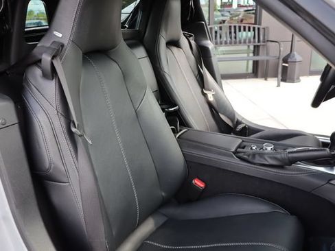 Used 2025 MAZDA MX-5 Miata RF Grand Touring RWD image 11