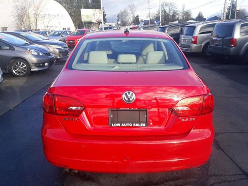 Used 2012 Volkswagen Jetta SE image 15