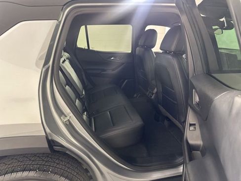 Used 2026 Chevrolet Equinox LT w/ Convenience Package II FWD image 30