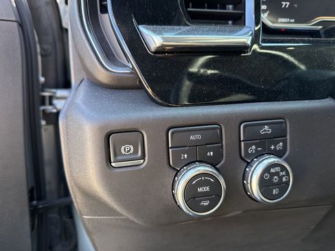 Used 2025 GMC Sierra 1500 Elevation w/ LPO, GMC Protection Package image 14