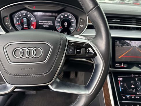 Used 2021 Audi A8 L 4.0T w/ Executive Plus Package image 30