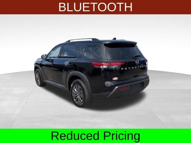 Used 2024 Nissan Pathfinder SV AWD/4WD image 5