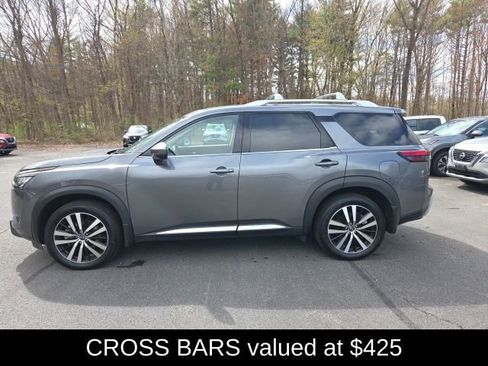 Certified 2025 Nissan Pathfinder Platinum w/ Cargo Package AWD/4WD image 3