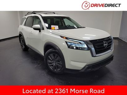 Used 2022 Nissan Pathfinder SV w/ SV Premium Package