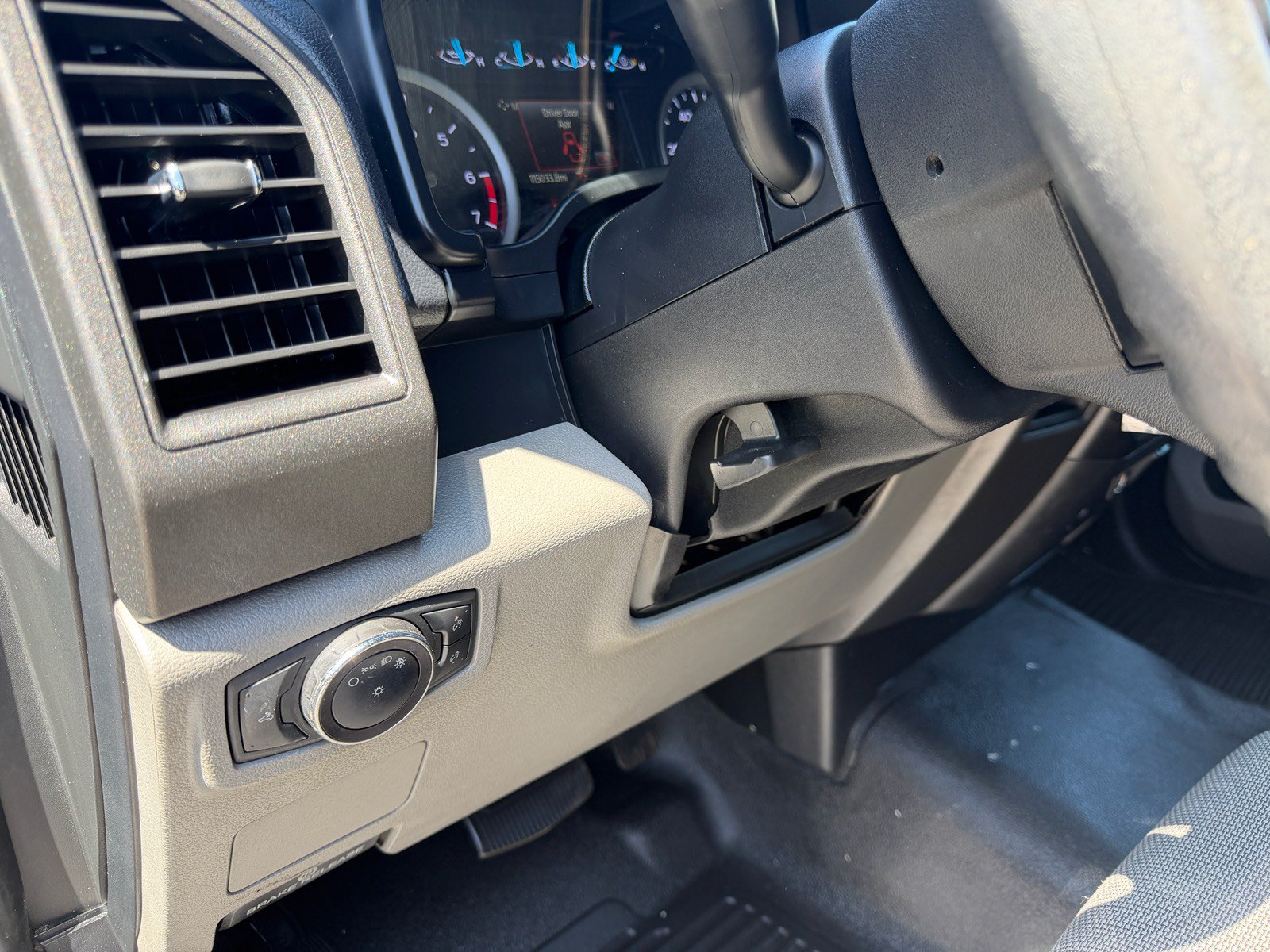 Used 2020 Ford F250 XL w/ Power Equipment Group RWD image 16