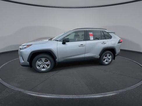 New 2025 Toyota RAV4 LE image 9