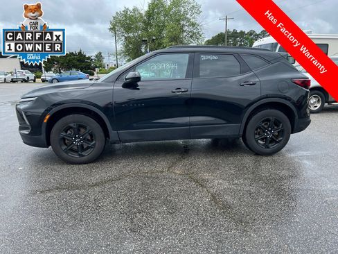 Used 2023 Chevrolet Blazer LT w/ Convenience Package FWD image 2