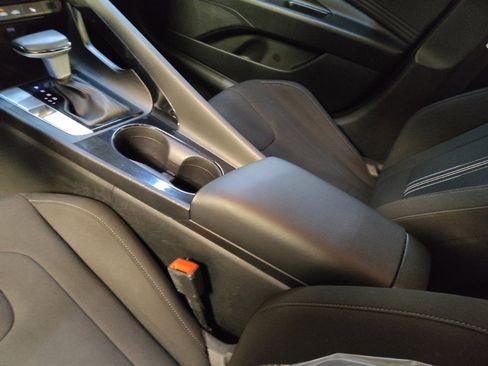 Used 2023 Hyundai Elantra SEL w/ Convenience Package image 26