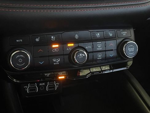 Used 2024 Dodge Durango R/T AWD/4WD image 20