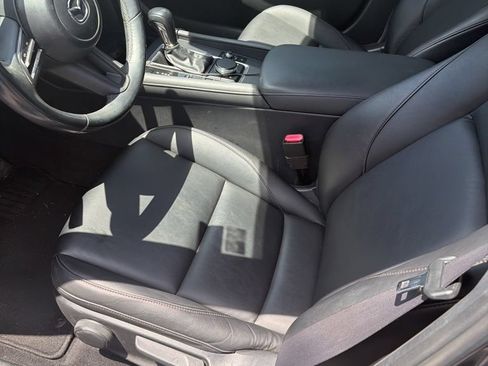 Used 2020 MAZDA MAZDA3 Sedan w/ Select Package FWD image 9