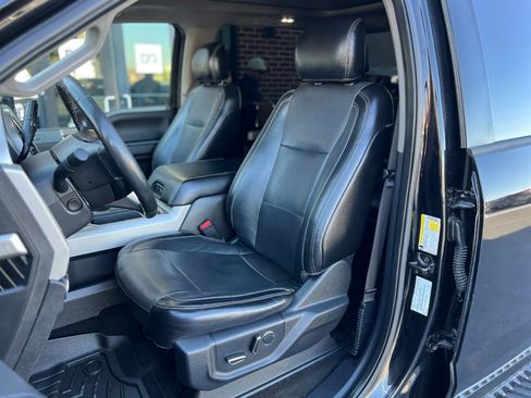 Used 2017 Ford F250 Lariat w/ Lariat Ultimate Package image 22