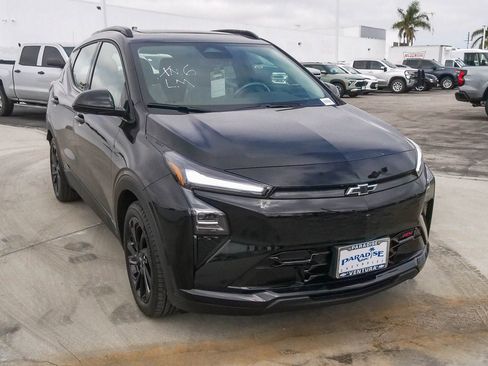 New 2027 Chevrolet Bolt RS w/ Technology Package image 3