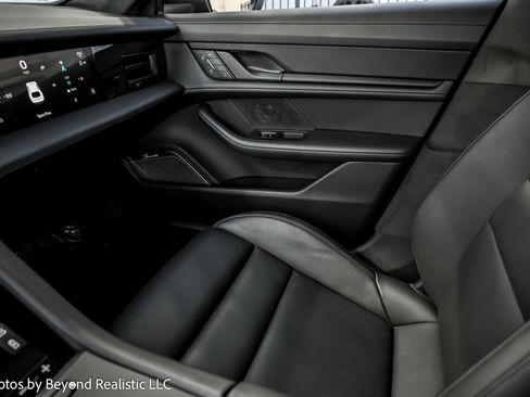 Used 2024 Porsche Taycan Turbo image 49