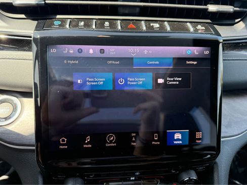 Used 2023 Jeep Grand Cherokee 4WD 4xe image 22