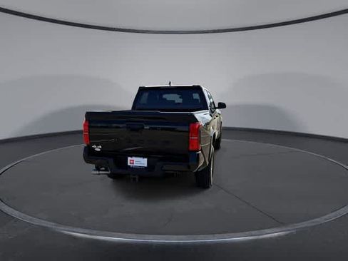 Certified 2025 Toyota Tacoma SR5 AWD/4WD image 7