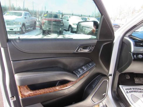Used 2020 Chevrolet Tahoe Premier image 15