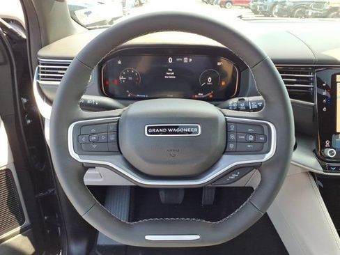 New 2026 Jeep Grand Wagoneer Limited AWD/4WD image 12
