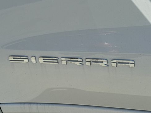 Used 2026 GMC Sierra 1500 Pro w/ Pro Value Package RWD image 9