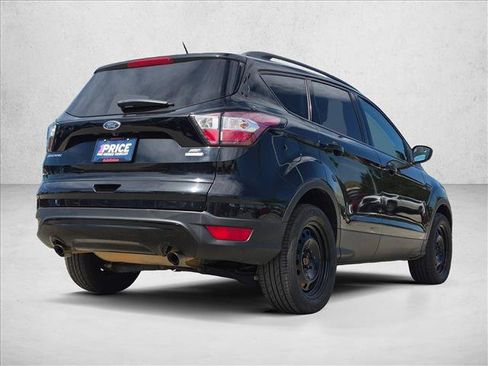 Used 2018 Ford Escape SE w/ SE Sport Appearance Package AWD/4WD image 5