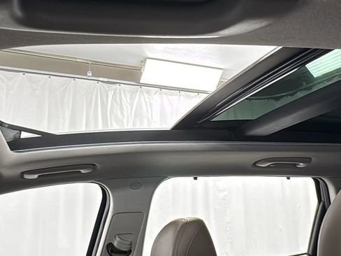 Used 2023 Hyundai Santa Fe Limited image 35