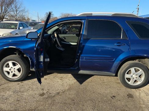 Used 2008 Pontiac Torrent 2WD image 3