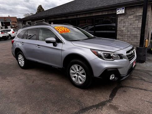 Used 2019 Subaru Outback 2.5i Premium w/ Protection Package #1 AWD/4WD image 1