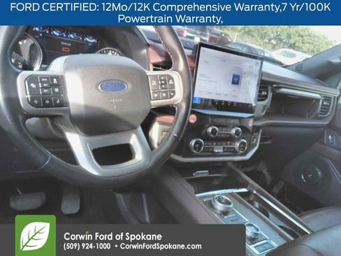 Used 2024 Ford Expedition Limited image 2