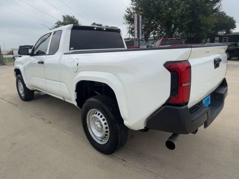 Used 2025 Toyota Tacoma SR RWD image 6