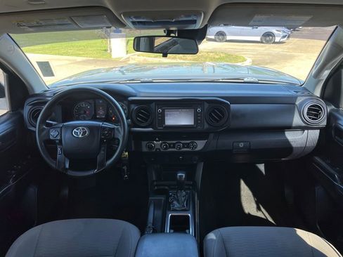 Used 2019 Toyota Tacoma SR w/ SR Convenience Package AWD/4WD image 13